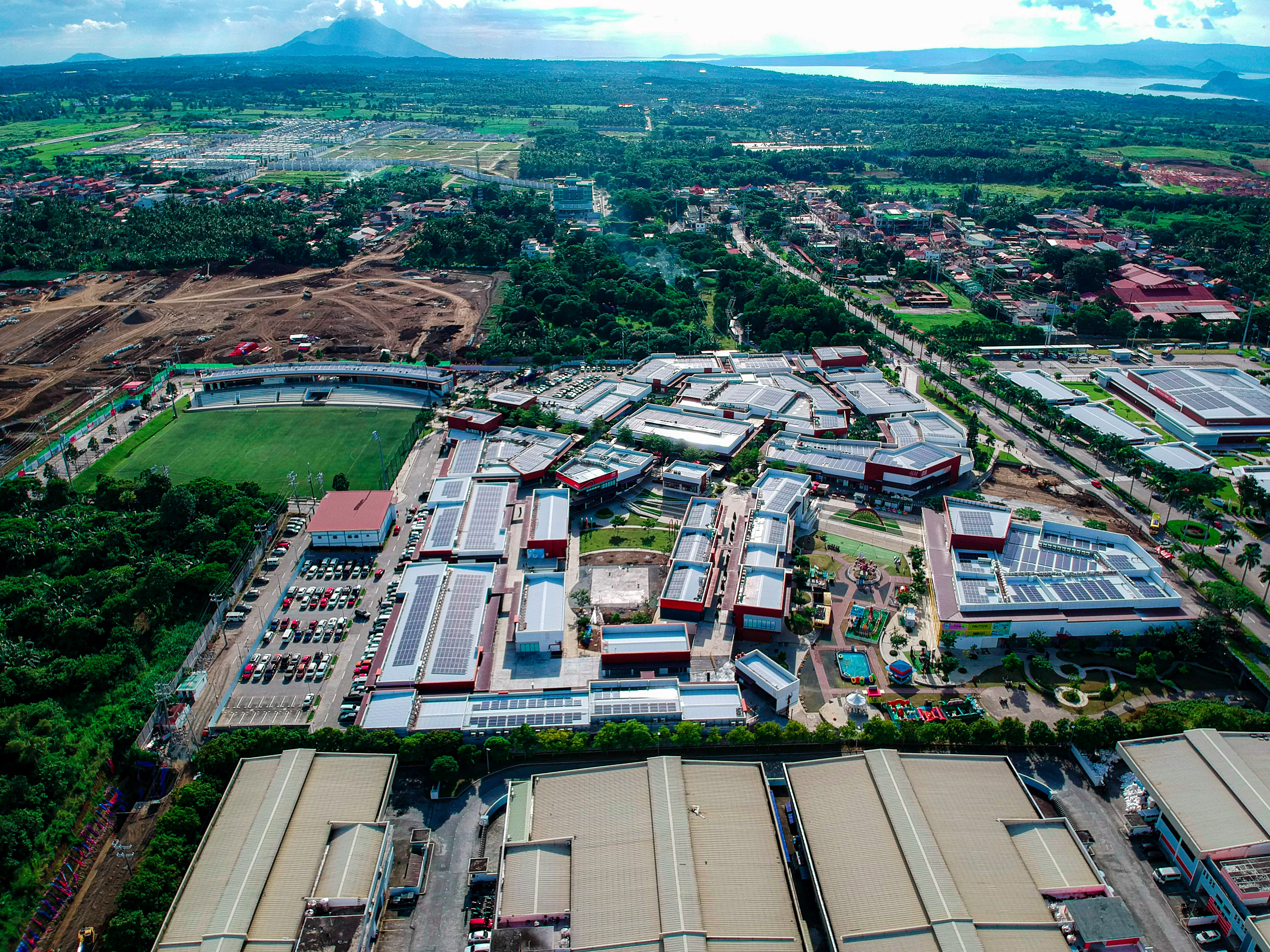 San Luis Construction and Development Corporation